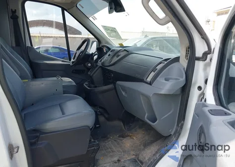 2017 Ford Transit-250 z USA, uszkodzony, nr VIN 1FTYR1CM9HKA90780